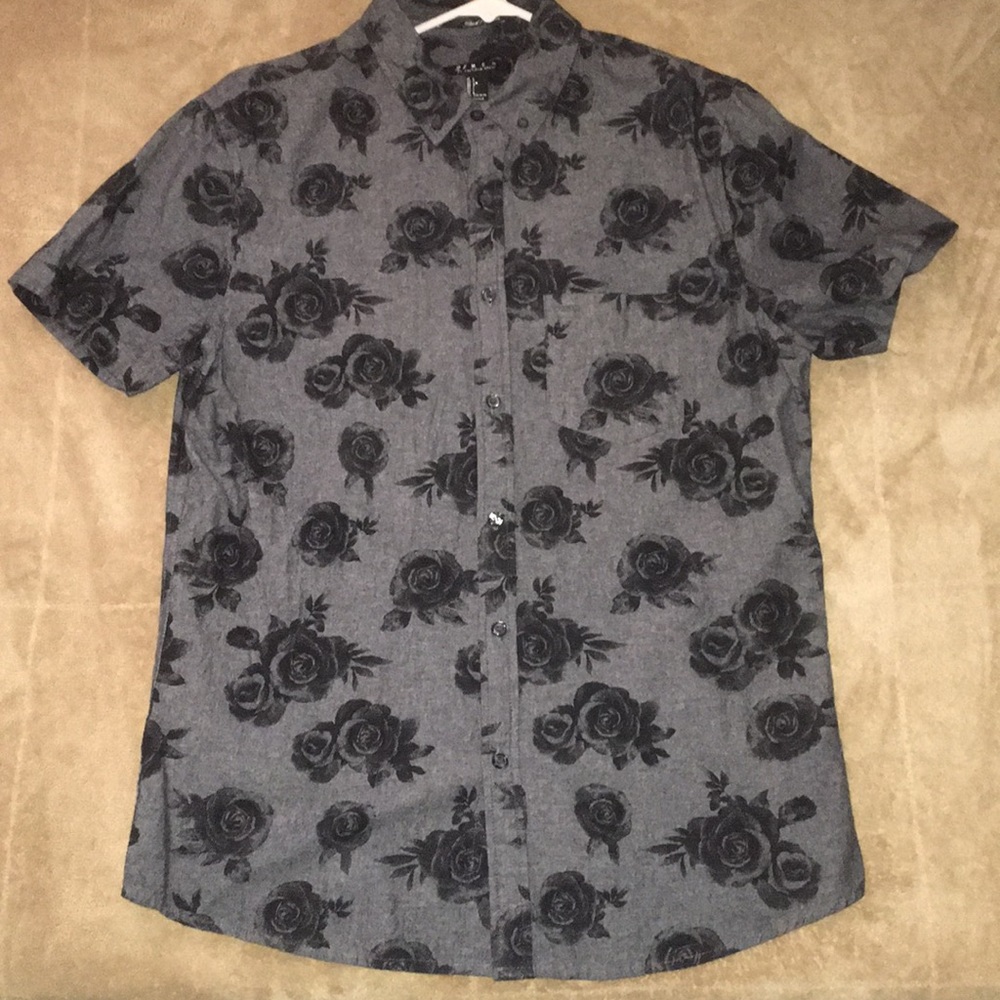 Forever 21 mens - rose dressing shirt